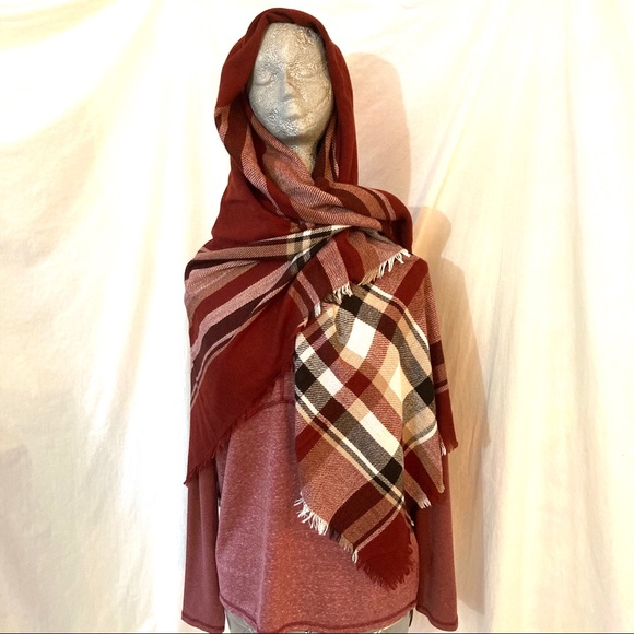 Burgundy Blanket Scarf - Picture 3 of 9